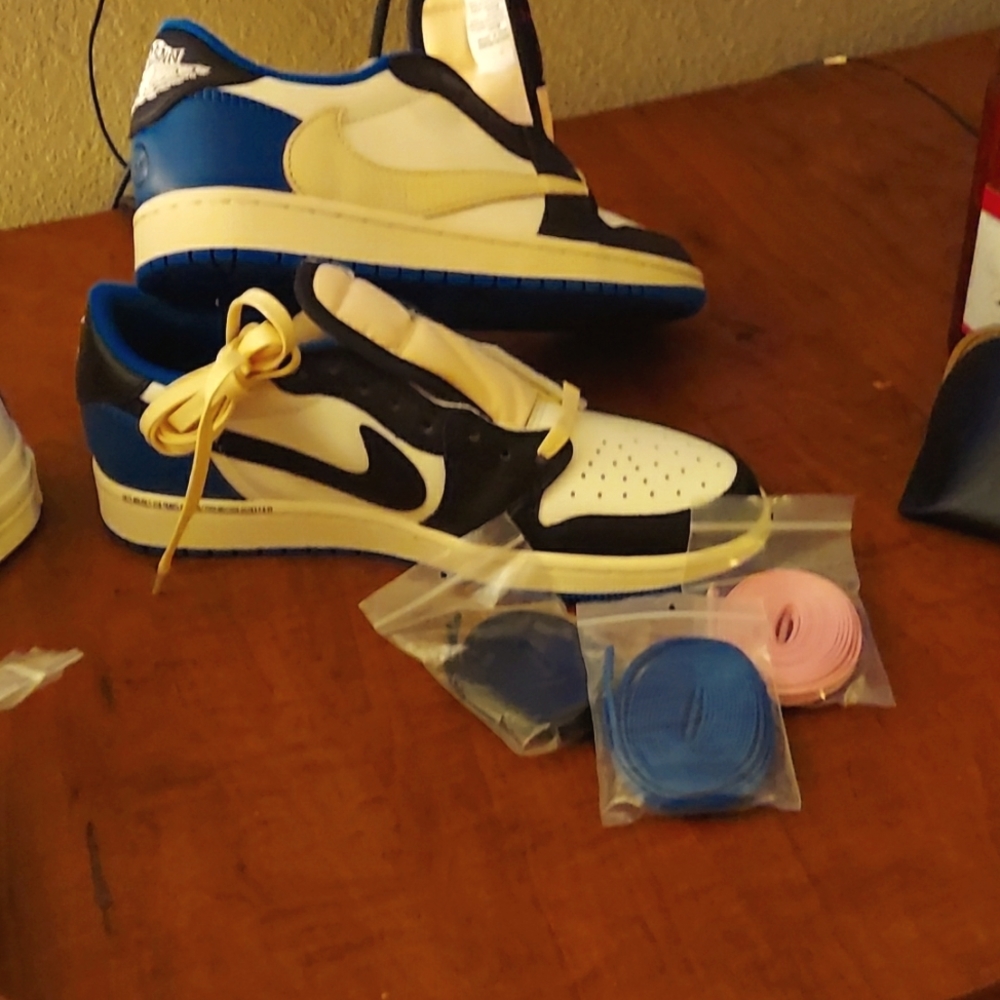 Air Jordan Travis Scott X Fragment X